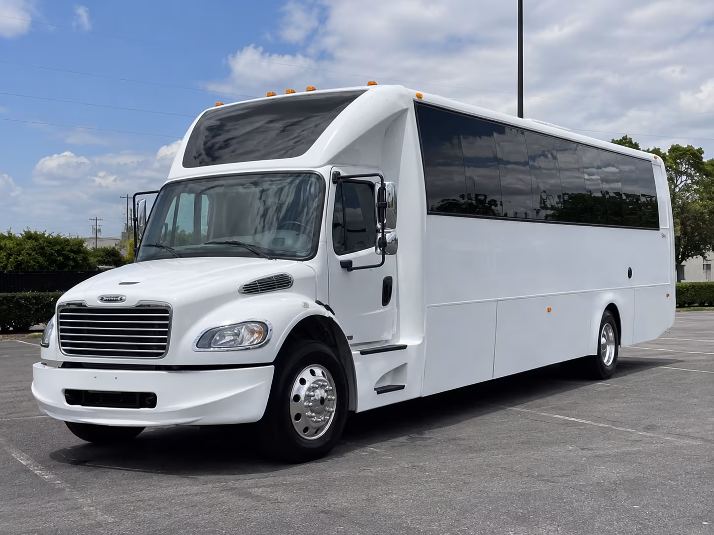 25 Passenger Party Bus Exterior