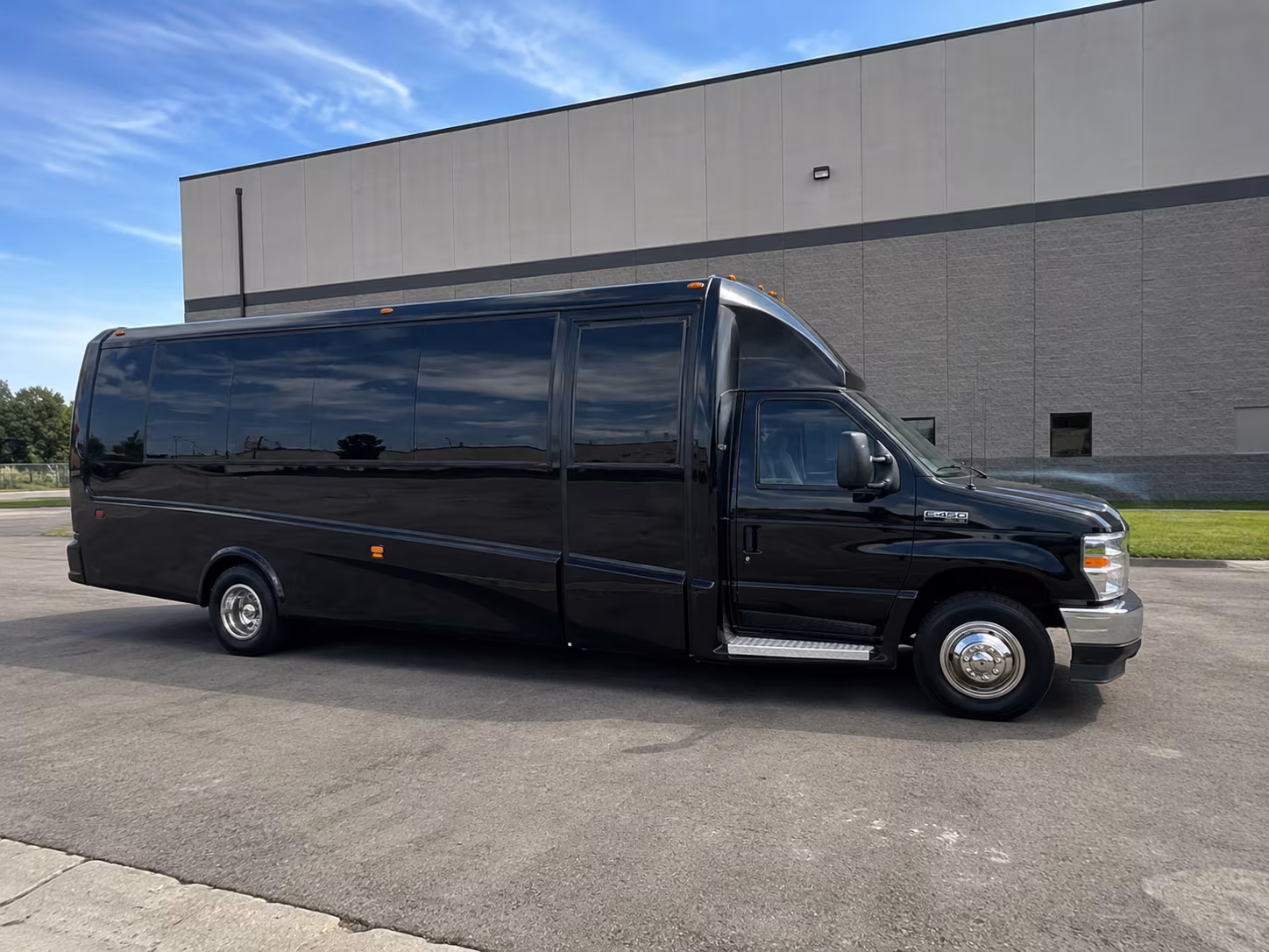 Elizabeth Wedding Transportation & Shuttle Service