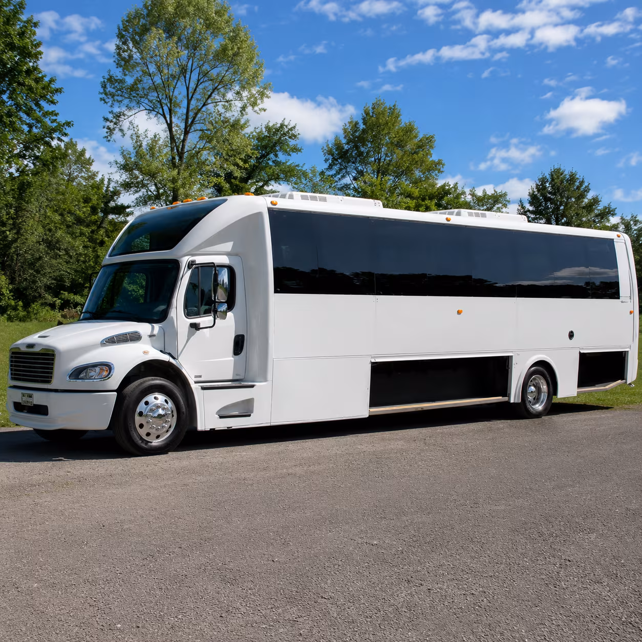 Newark Birthday, Sweet 16, & Quinceañera Transportation pickup coordination
