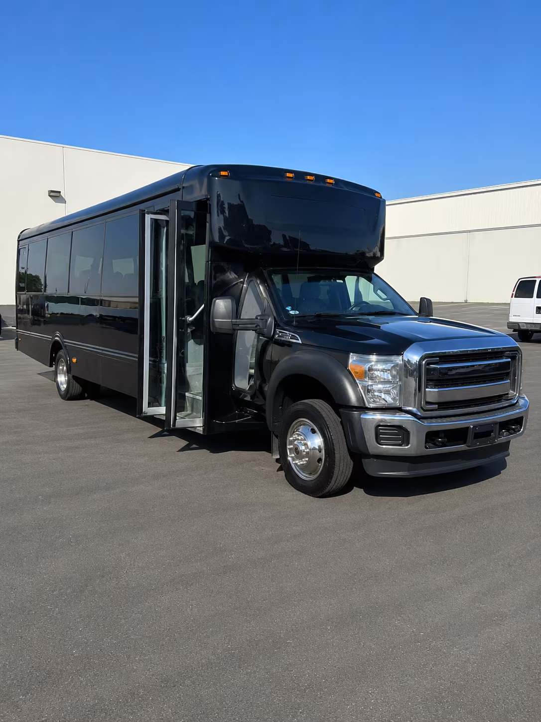Newark Concert & Music Festival Transportation onboard seating